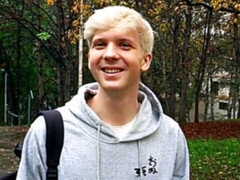 Bleached twink slut gets fucked in POV