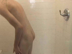 Keith Takes A Shower