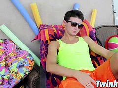 Twink, solo, jizz-shotgun