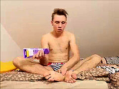 Lusty sole enjoying fellow Lucas Morrison