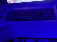 Me masturbo para ti pt 1