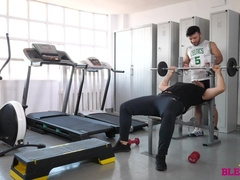 Individual trainer ravages his customer