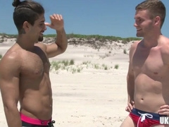 Muscle homo dt romp with jizz shot