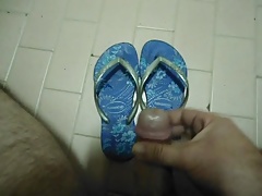 Cum on Blue Havaianas Floral