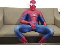 spiderman loves to wank (and cum)