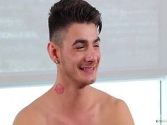 GayCastings Tony Holiday