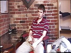 Amateur James Fingers and Strokes