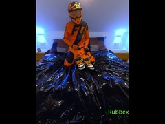 Love Glove Mx dude jacking