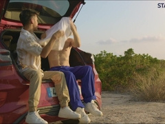 STAXUS :: The camper cracks down and I have a great time with the mechanic.