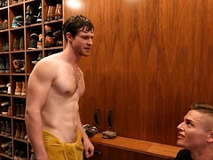 Pale lad moves to a different place to get his bum rocked