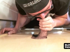 He always aim higher to find the ultimate big dick to suck