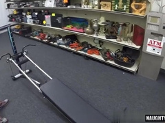 Hot amateur threesome gets a hot facial and a sticky cumshot