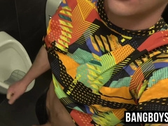 Handsome hottie Alexander videos himself masturbating solo