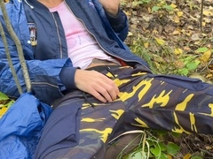 Raw anal creampie in the woods with a sexy stranger