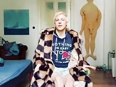 TWINK IS ALWAYS HUNGRY FOR RAW COCK