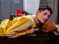 Gil Donovan has some sort of soccer fetish too