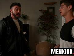 Benvi pays his debt to Ian Holmes with throat fuck and rope bondage