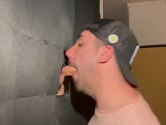 35 ans. Je lui taille une bonne shaft et avale son-in-law jus