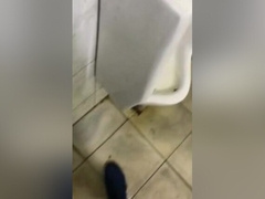 Chinese Daddy Pissing.
