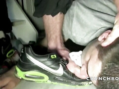 Extrem feet and foot humliation by bear master