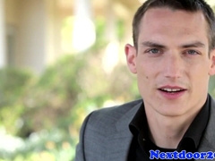 Solo dude milking his beefstick until he spews