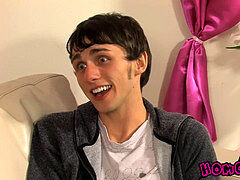 fuck-stick slurping twink gets his ass stuffed with bone