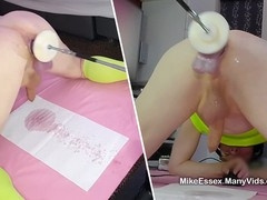 UK daddy Mike Essex cums while getting toy fucked in his ass