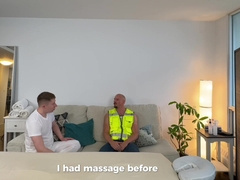 Construction boy got kinky during rubdown with a fresh massagist.