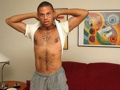 Rolando is hairy and ready to enjoy an orgasm