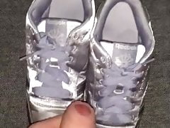 Reebok cumload