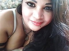 I wait for you ready to play, I camgirl, brunette and latina