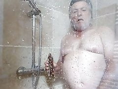 Holiday shower