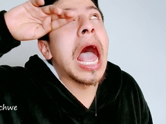 Tongue well salivated