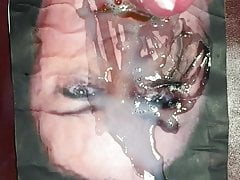 la porca Mariangela di nuovo coperta di sborra e pipi