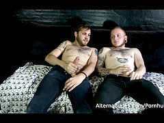 Alternative, otter, lush