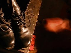 I jerk off on skinhead boots