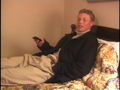 Straight Boy Justin Beats Off