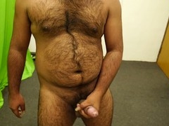 Boy Appi gets himself off filling up a condom