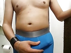 En mi Boxer Azul