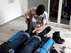 Slave at work - episode 2