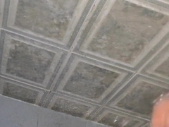 la paja con agua.