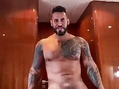 que ocsa viktor rom