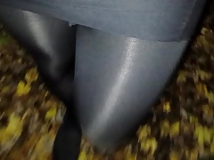 leggings at night