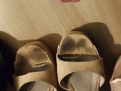 Cum on shoes heels