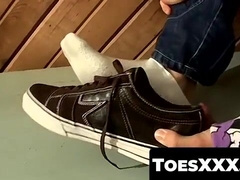 ToesXXX.com - Young foot lover Clyde's foot and cock play