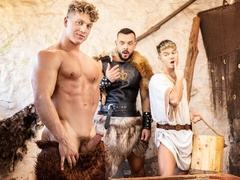 A very gay but historically accurate Felix Fox video