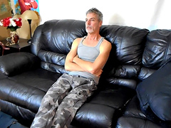 Elis Ataxxx & Richard Lennox: Twink Foot Slave in Reluctant Scene
