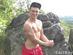 Gay-porn, skater, uncircumcised