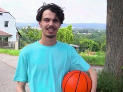 Czech Hunter gets to fuck a hottie and get fucked too