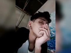 Slim shows his big chick first part